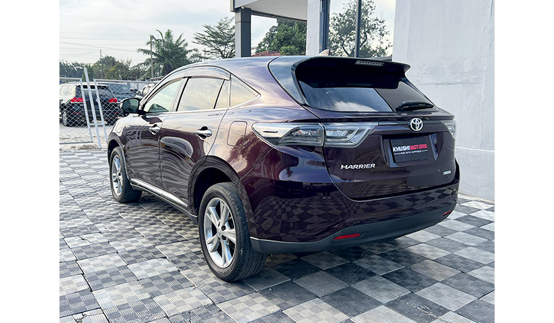  Toyota HARRIER 2013