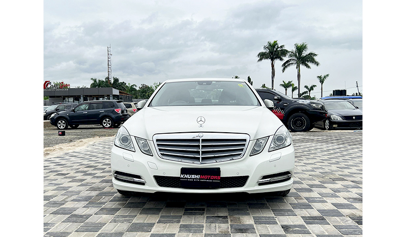 Mercedez Benz E350 2011