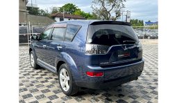 
										Mitsubishi Outlander 2009 full									