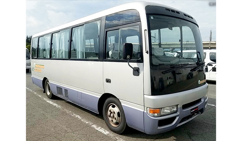 Nissan Civilian Bus 2001