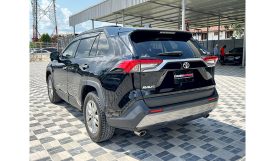 Toyota RAV-4 2019