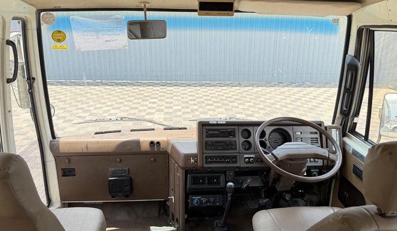 Nissan Civilian 1990 full