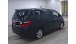 Toyota Alphard 2008