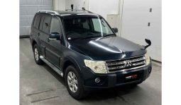 Mitsubishi Pajero 2009