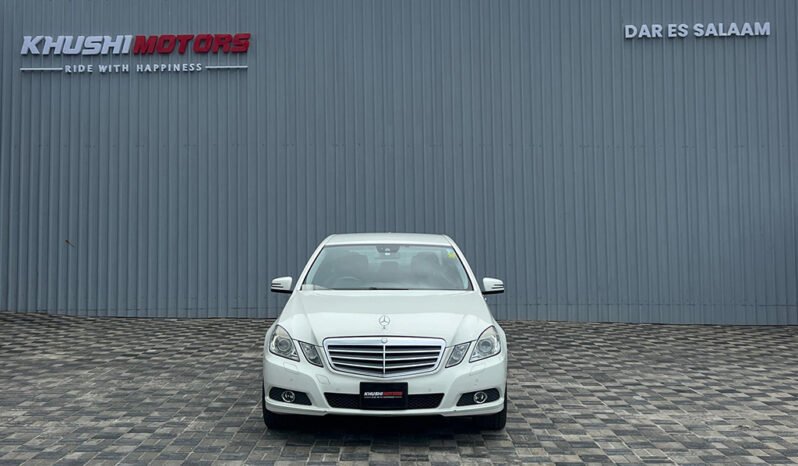 
Mercedes Benz E250 2009 full									