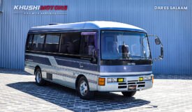 Isuzu Journey Bus 1995