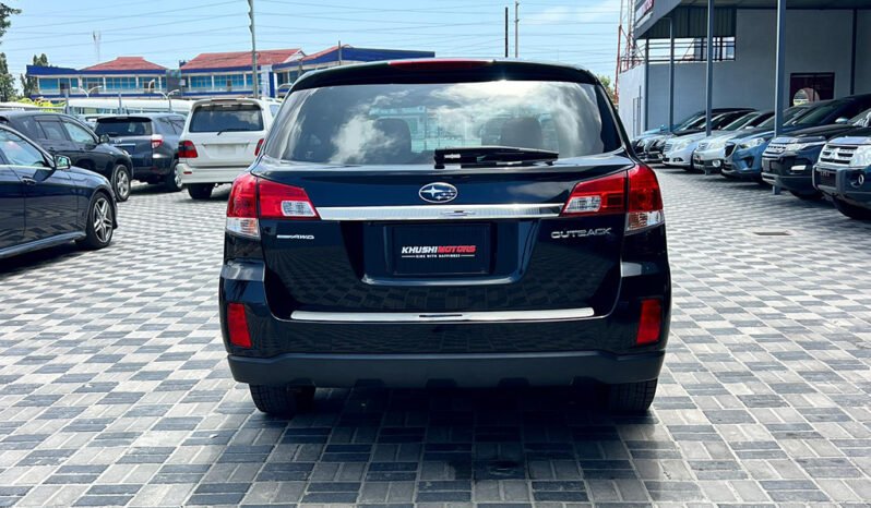 Subaru Outback 2010 full