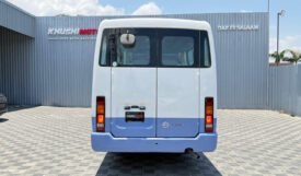 Nissan Civilian Bus 2004