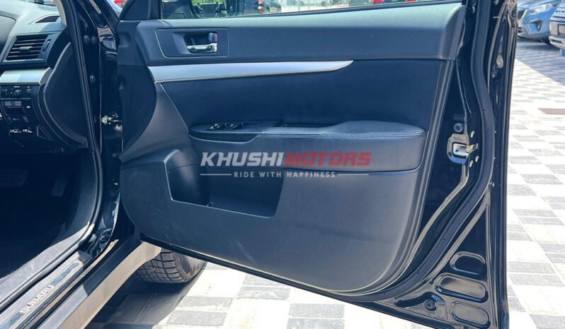 Subaru Outback 2010 full