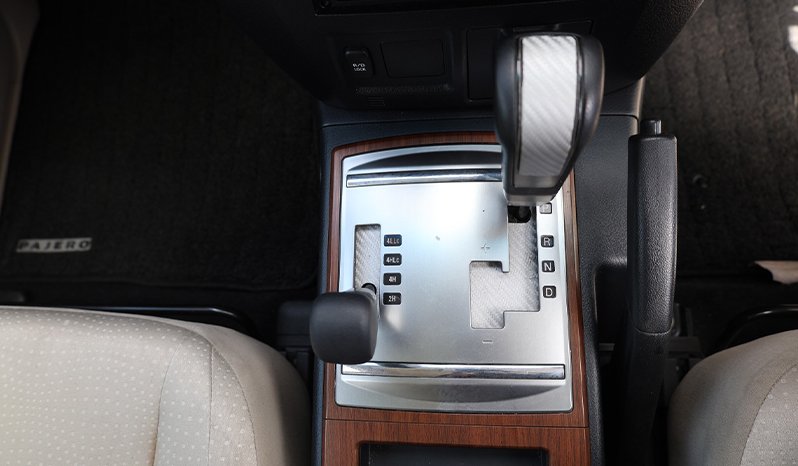 Mitsubishi Pajero 2007 full