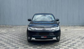 Mitsubishi Outlander 2015