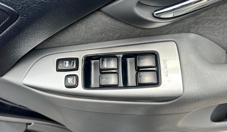 Toyota Land Cruiser Prado 2004 full