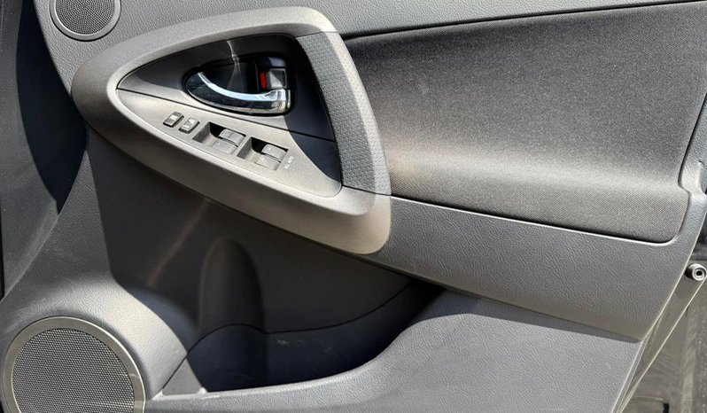 Toyota Vanguard 2010 full