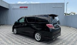 Toyota Alphard 2010 full