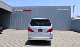 Toyota Alphard 2011