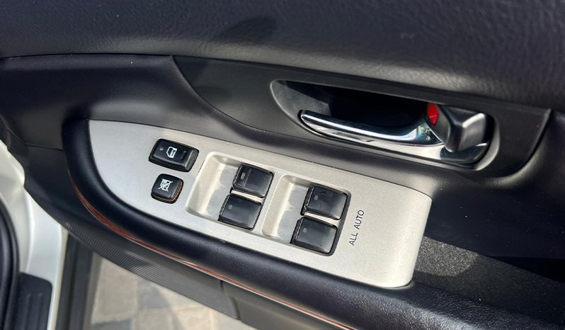 Toyota Harrier 2003 full