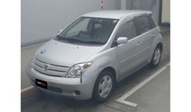 Toyota IST 2002