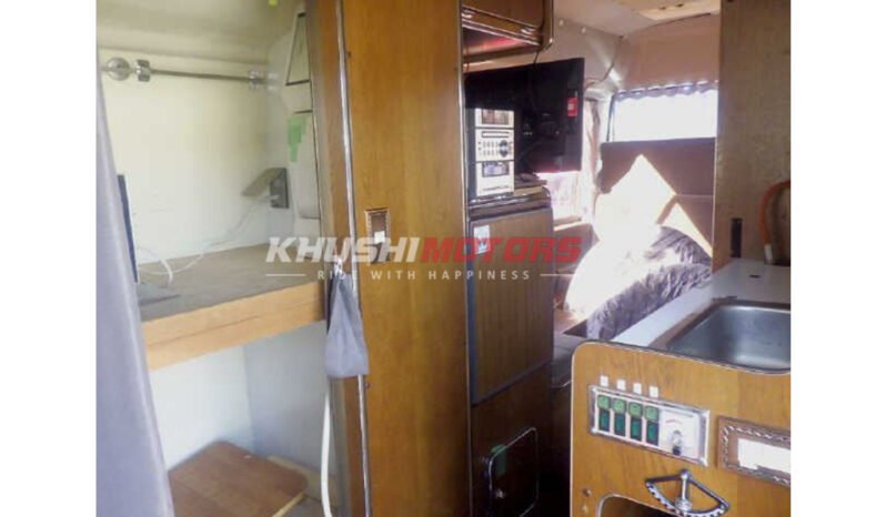 Toyota Coaster 1996 full