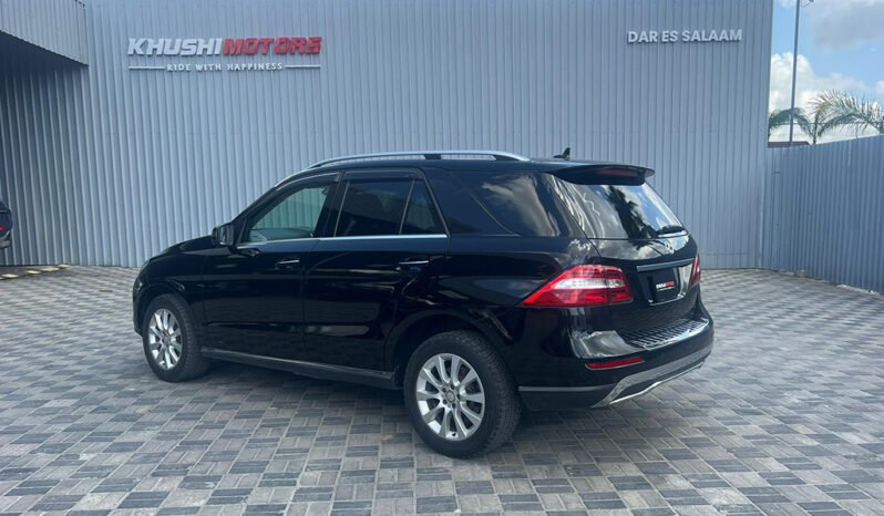 Mercedes Benz ML350 2015 full