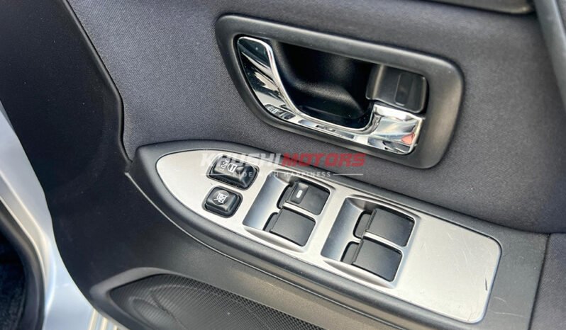 Mitsubishi Pajero 2006 full