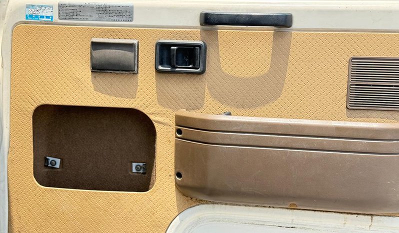 Nissan Civilian 1993 full