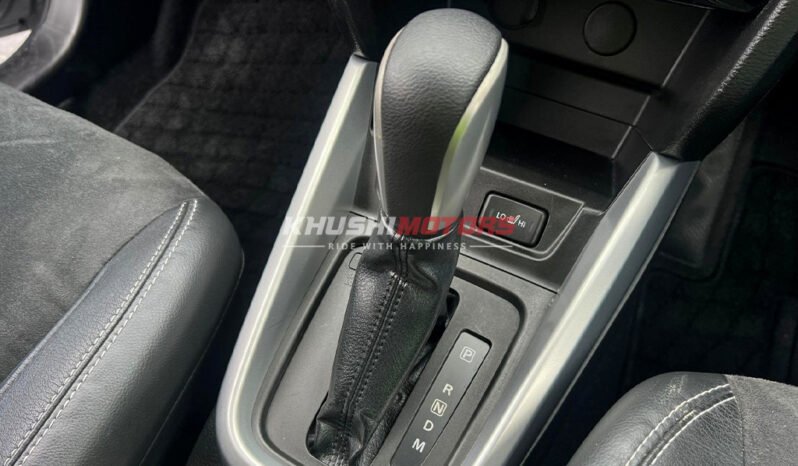 Suzuki Escudo 2015 full