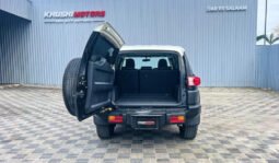Toyota FJ Cruiser 2014 full