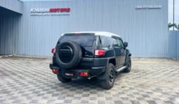 Toyota FJ Cruiser 2014 full