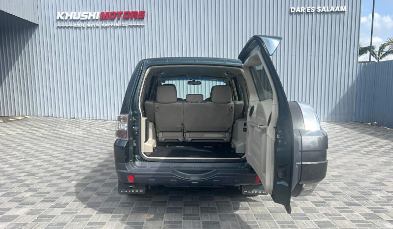 Mitsubishi Pajero 2006 full