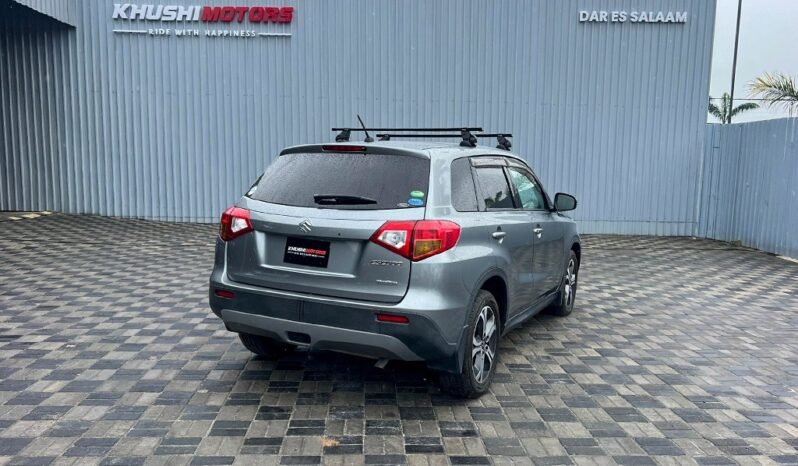 Suzuki Escudo 2015 full