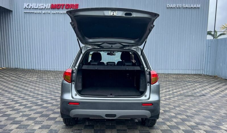 Suzuki Escudo 2015 full