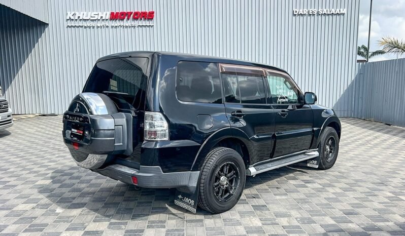 
Mitsubishi Pajero 2006 full									