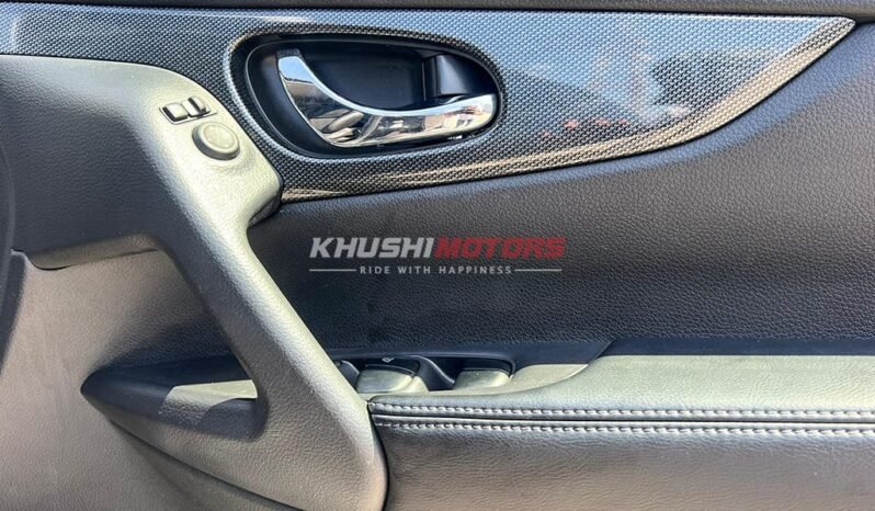 Nissan X-Trail 2015 full