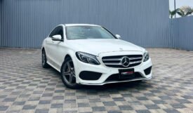 Mercedes Benz C200 2015