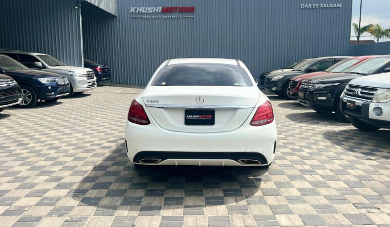 Mercedes Benz C200 2015 full