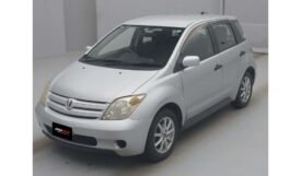 Toyota IST 2003