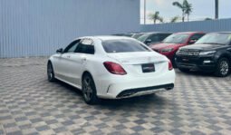 Mercedes Benz C200 2015 full