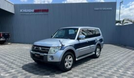 Mitsubishi Pajero 2006