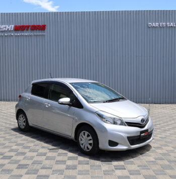 Toyota Vitz 2011