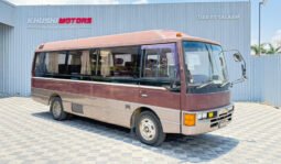 Nissan Civilian 1993