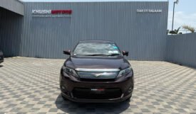 Toyota Harrier 2015
