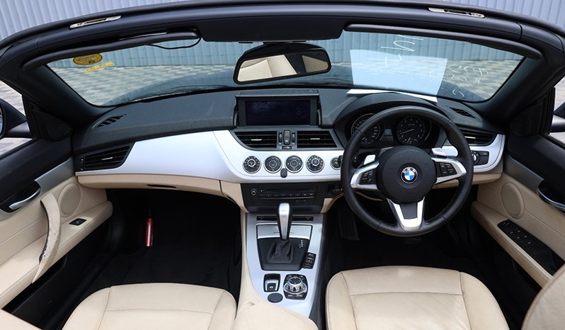 BMW Z4 2010 full