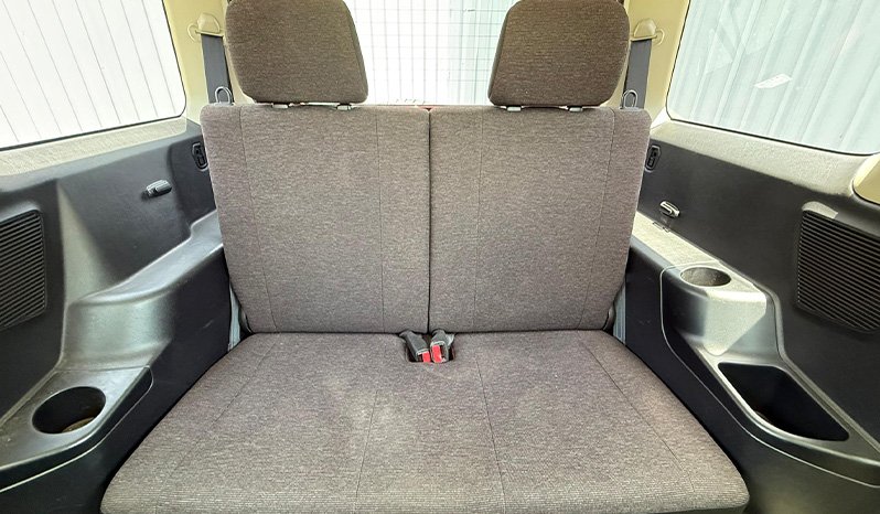 Mitsubishi Pajero 2012 full