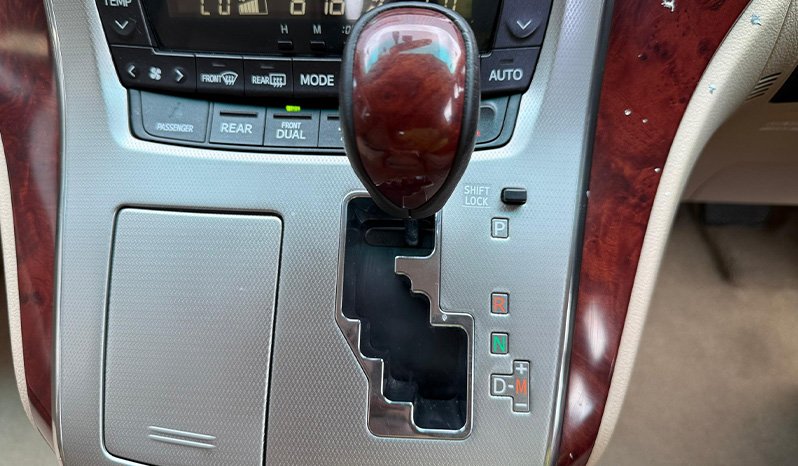 Toyota Alphard 2010 full