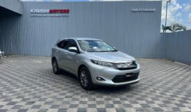 Toyota Harrier 2014