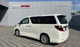Toyota Alphard 2008