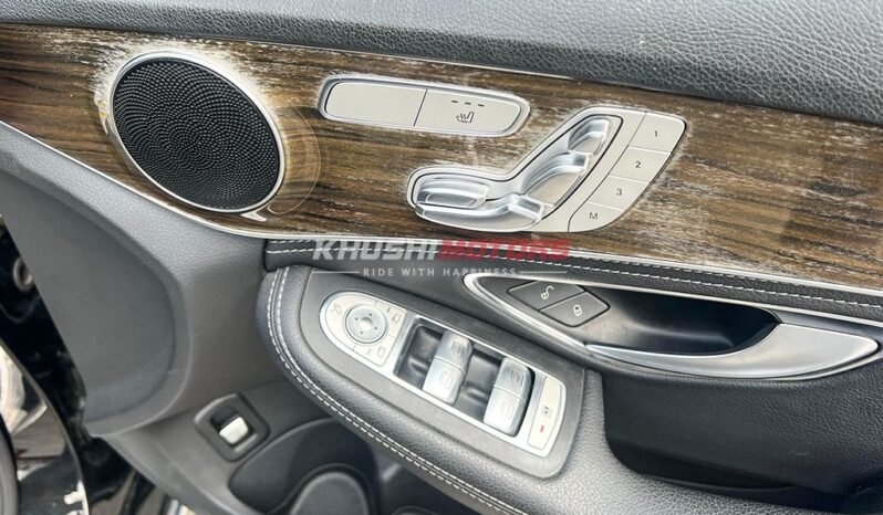 Mercedes Benz C220d 2015 full