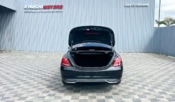 Mercedes Benz C220d 2015 full