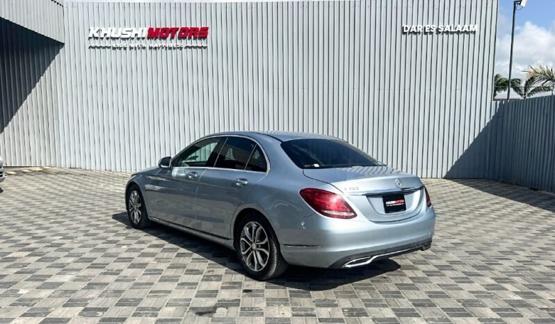 Mercedes Benz C180 2014 full