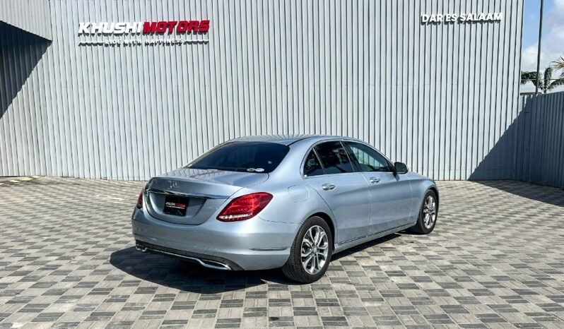 Mercedes Benz C180 2014 full